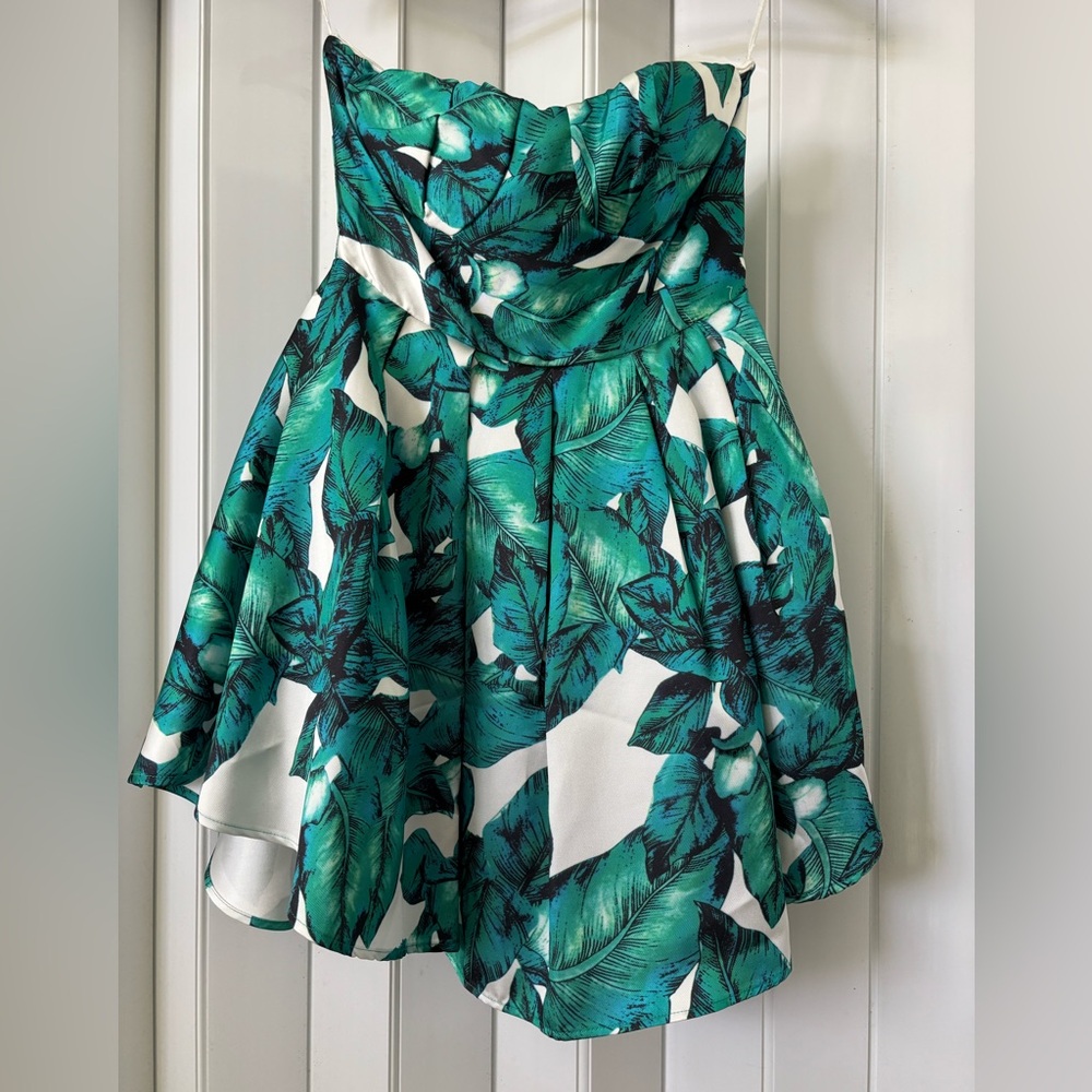 Emerald Strapless Fit and Flare Cocktail Dress